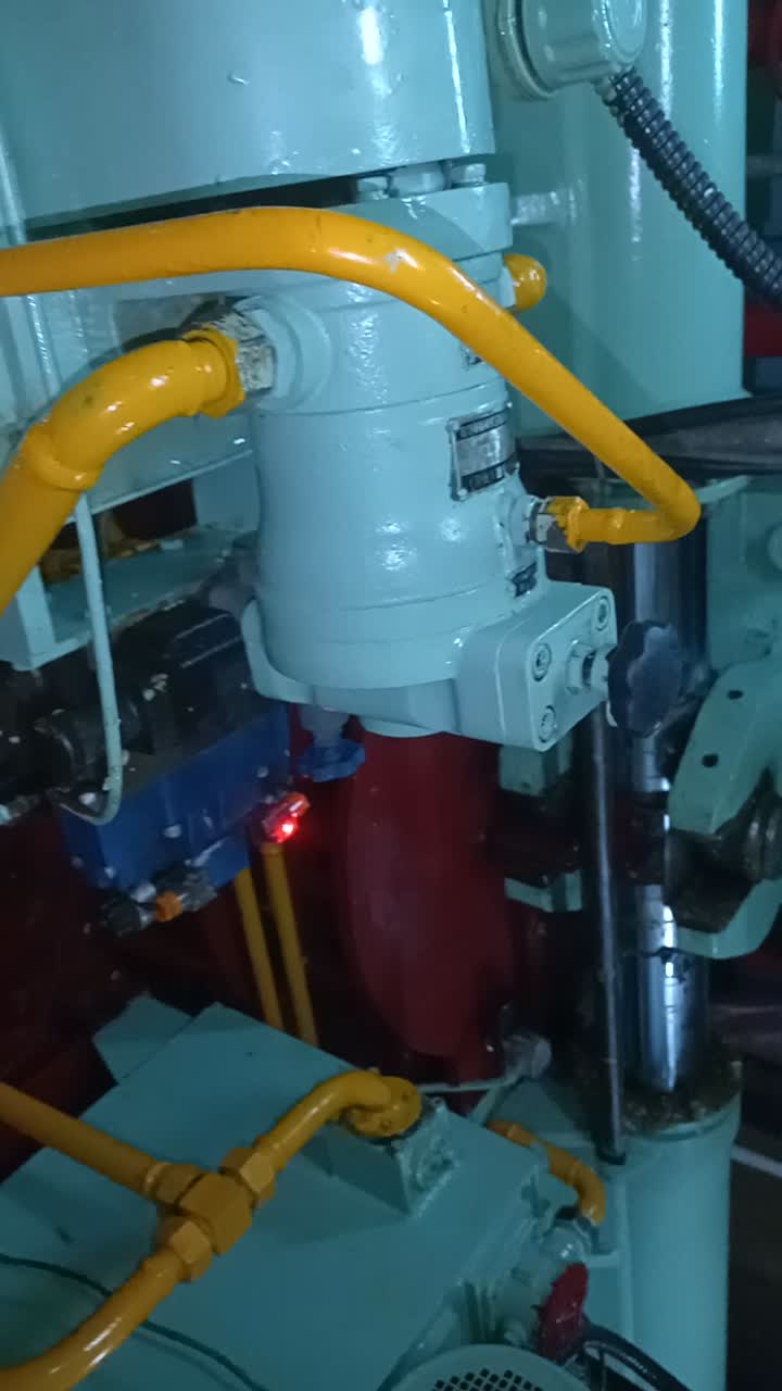 Hydraulic Line Components